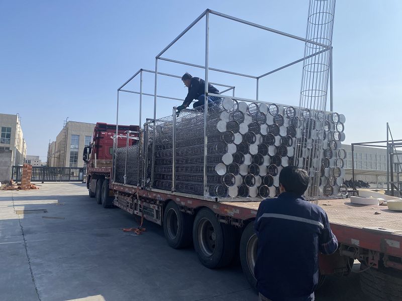 有機硅袋籠裝車準備發貨