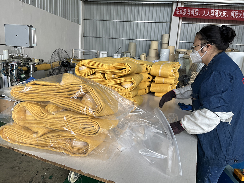 P84玻纖復(fù)合濾袋