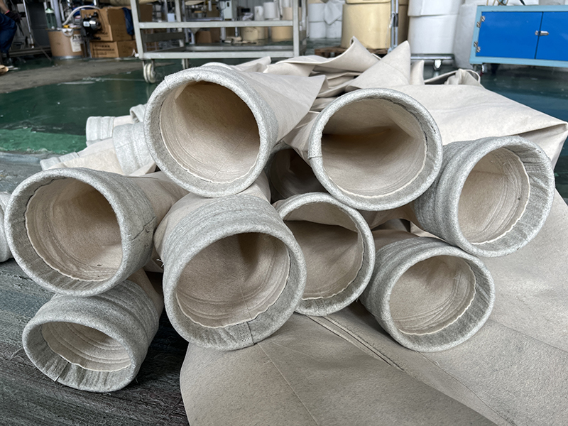 覆膜PPS混紡抗靜電濾袋